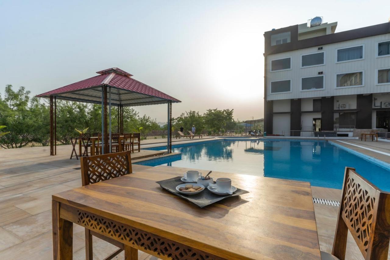 Bamboo Saa Mulberry Resort Пушкар Екстериор снимка