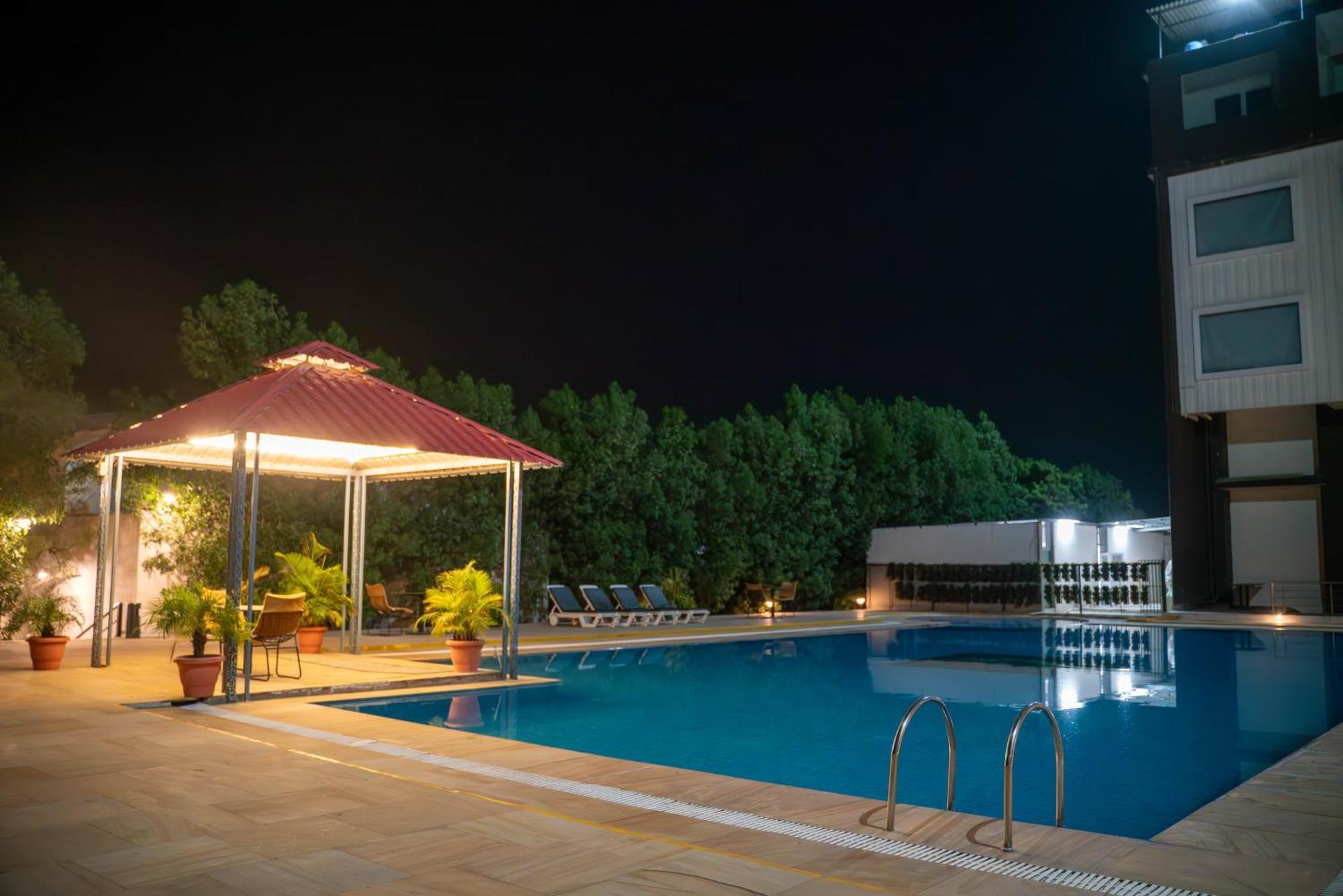 Bamboo Saa Mulberry Resort Пушкар Екстериор снимка